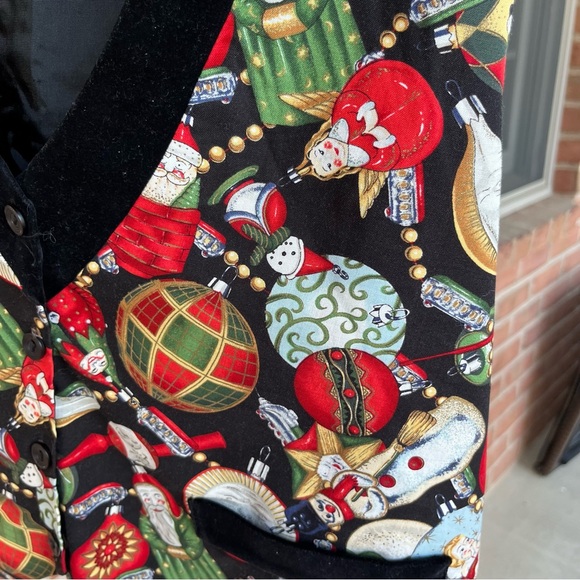 Vintage, Holiday, festive Christmas vest. Size Large - Picture 7 of 7